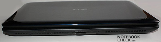 Front side: Multimedia card reader, IR port