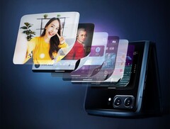 The Razr 2022 combines a larger secondary display with two cameras. (Image source: Motorola)