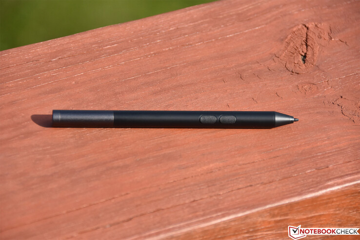 The included Dell Active Pen