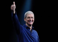 Tim Cook defended the multibillion dollar deal with Google despite privacy concerns. (Source: Applesencia)