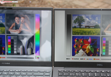 XPS 13 9305 IPS Full HD (right, matte) versus Asus ZenBook UX325EA OLED Full HD (left, glossy)