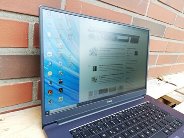 Huawei MateBook D 15 - Outdoor use