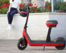 The Fucare HU3 Pro can be ridden as a seated mini-bike or electric scooter. (Image source: Fucare)