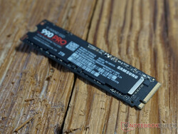 Samsung SSD 990 Pro 2TB, provided by Samsung.
