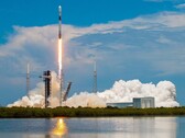 Starlink satellites launch with the Falcon 9 rocket. (Image source: SpaceX)