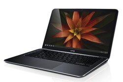 The XPS 13 9333 offered an FHD multi-point touchscreen.