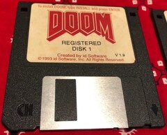 Doom 1.9 original setup floppy disk (Source: Etsy UK)