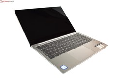The Lenovo Yoga S730-13IWL / IdeaPad 730s-13IWL laptop review. Test device courtesy of Notebooksbilliger.de.