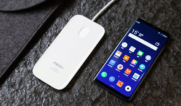 The Meizu Zero also comes with an in-display fingerprint scanner, and may need its own-brand wireless pad to charge at 18W. (Source: Meizu)