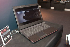 Asus displays new G74 gaming laptop Asus displays new G74 gaming laptop