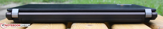 Back: 6 cell battery