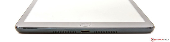 Bottom: Speaker, Lightning connector