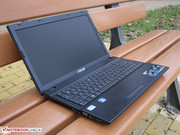 In Review: Asus Pro P53E-SO102X