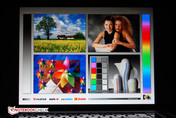 Frontal viewing angle: Toshiba Satellite P855-107