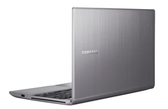 Samsung's 17.3" Series 7 CHRONOS now officially available