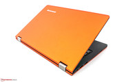 Depending on preference the device is available in silver or orange.