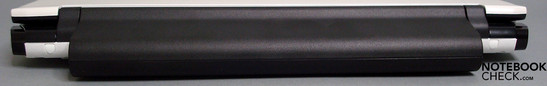 Rear side: protruding 6-cell battery
