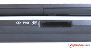 Two audio connectors (1x in/1x out)