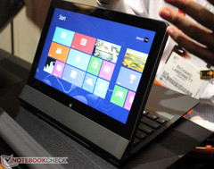 Lenovo introduces 11.6-inch IdeaPad Yoga 11S and ThinkPad Helix