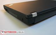 The 6-cell battery is flush with the backside