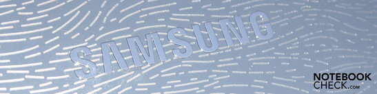 Samsung NP-NC210-A01DE: Little matt silver book with atomic dual heart Samsung NP-NC210-A01DE: Little matt silver book with atomic dual heart