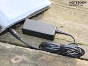 The power adapter only weighs 173 grams