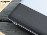 ...and a non-slip texture on the display lid...