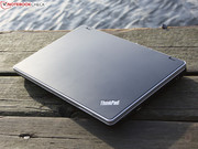 Our Edge 11's name "Black Smooth" refers to the velvety, non-slip surface.