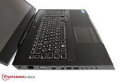 Alienware M17x R4, GTX 680M, i7-3820QM Alienware M17x R4, GTX 680M, i7-3820QM
