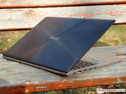 Asus UX51Vz-DH71 Asus UX51Vz-DH71