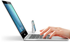 Clambook turns your existing notebook into a "Padfone" Clambook turns your existing notebook into a "Padfone"