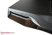 Alienware could have saved themselves some of the high gloss elements.
