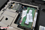 Both memory slots are occupied.