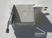 The runtime of the battery ranges from 1.5 to 5.5 h. Due to the small power supply unit, recharging takes a long time.