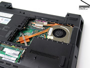 Zusammen mit dem integrierten Intel GMA 4500M HD Grafikchip ist das Notebook vor allem für den Einsatz bei Office Anwendungen gedacht.