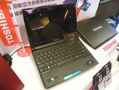 Toshiba launches the brand new NB520 netbook Toshiba launches the brand new NB520 netbook