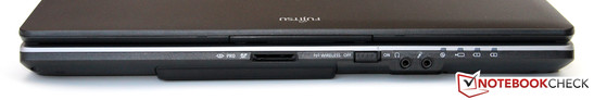 Front: Card reader, headphone, microphone