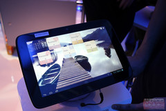 Intel unveils Tizen tablets at CES