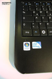 On the inside, Samsung has used matt plastic to minimise fingerprints.