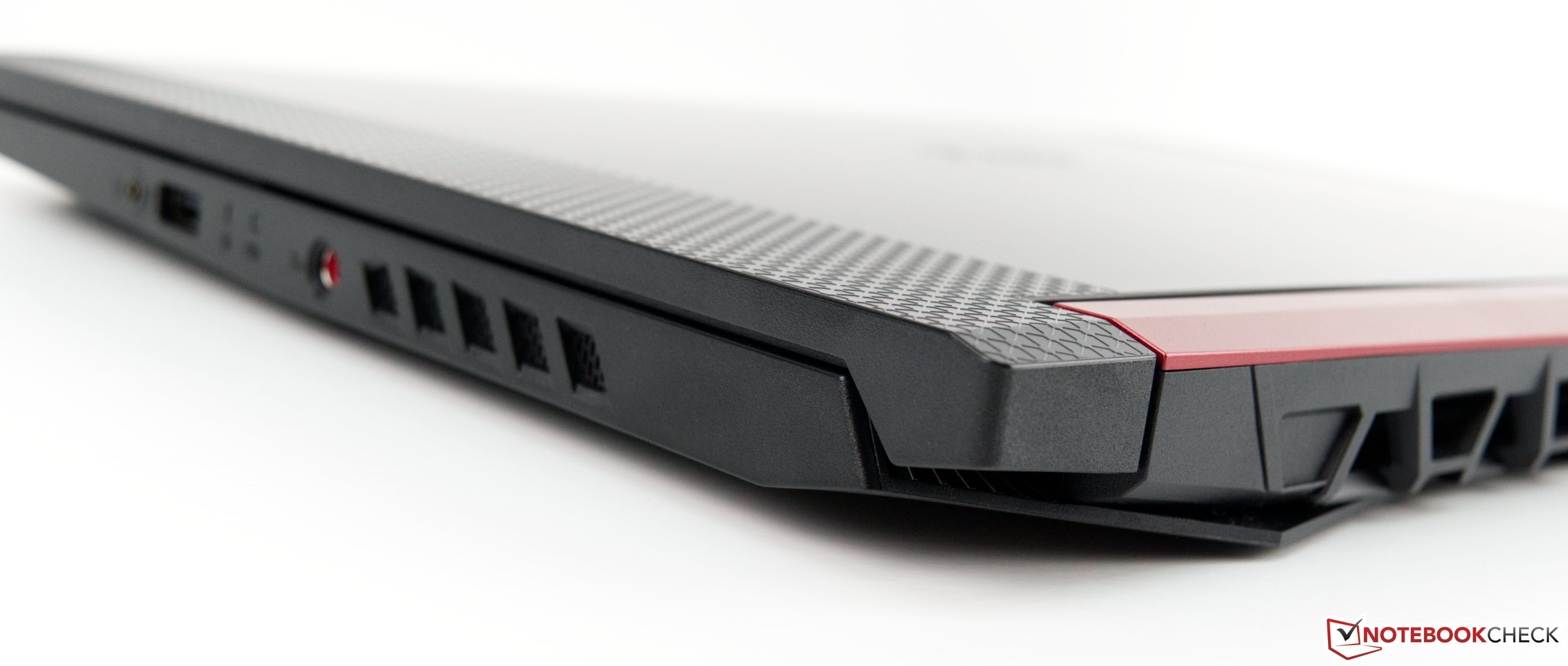 Acer Aspire Nitro 5 Laptop Review A gaming laptop with decent battery