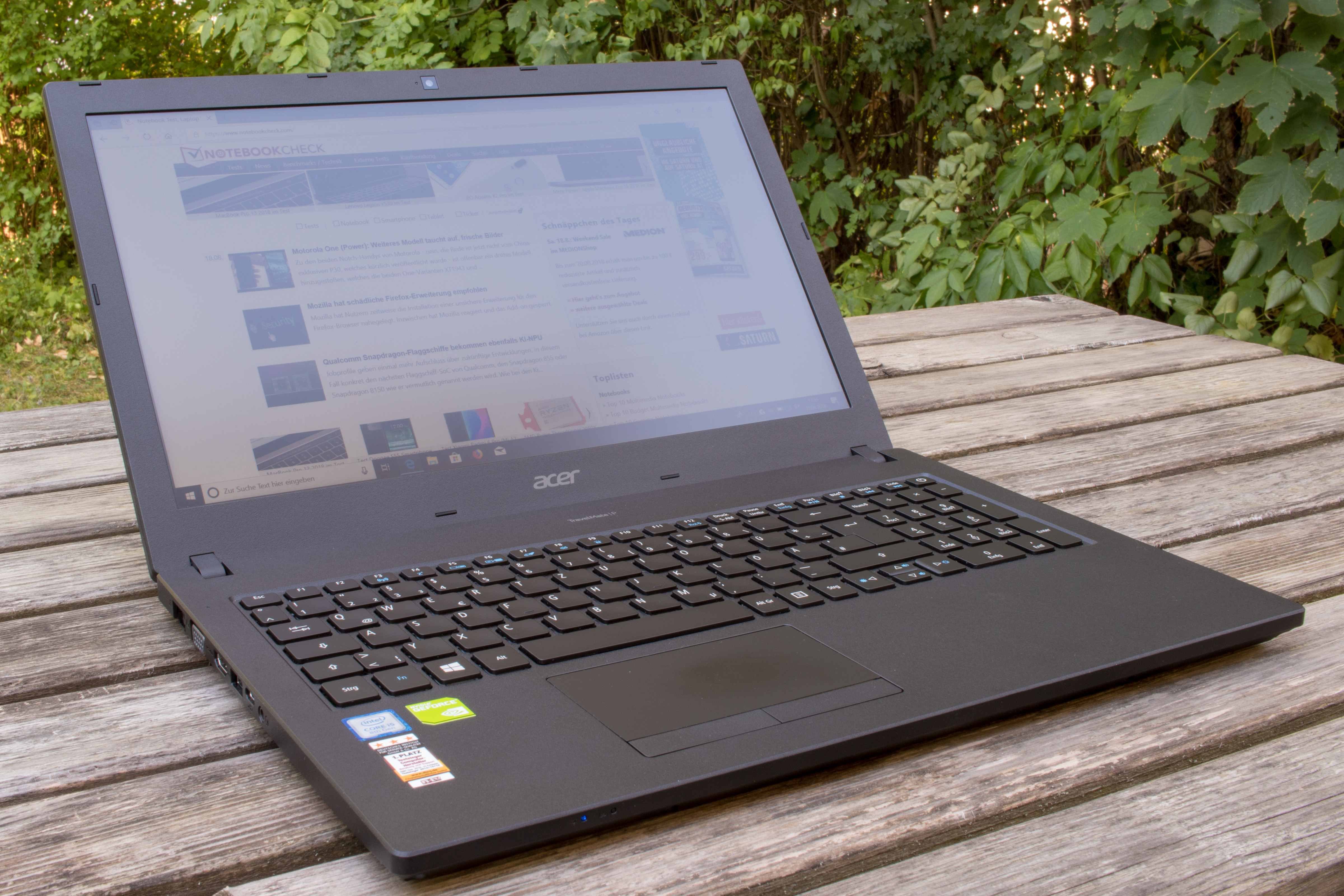 Acer TravelMate P2510 i5 8250U MX130 Laptop Review