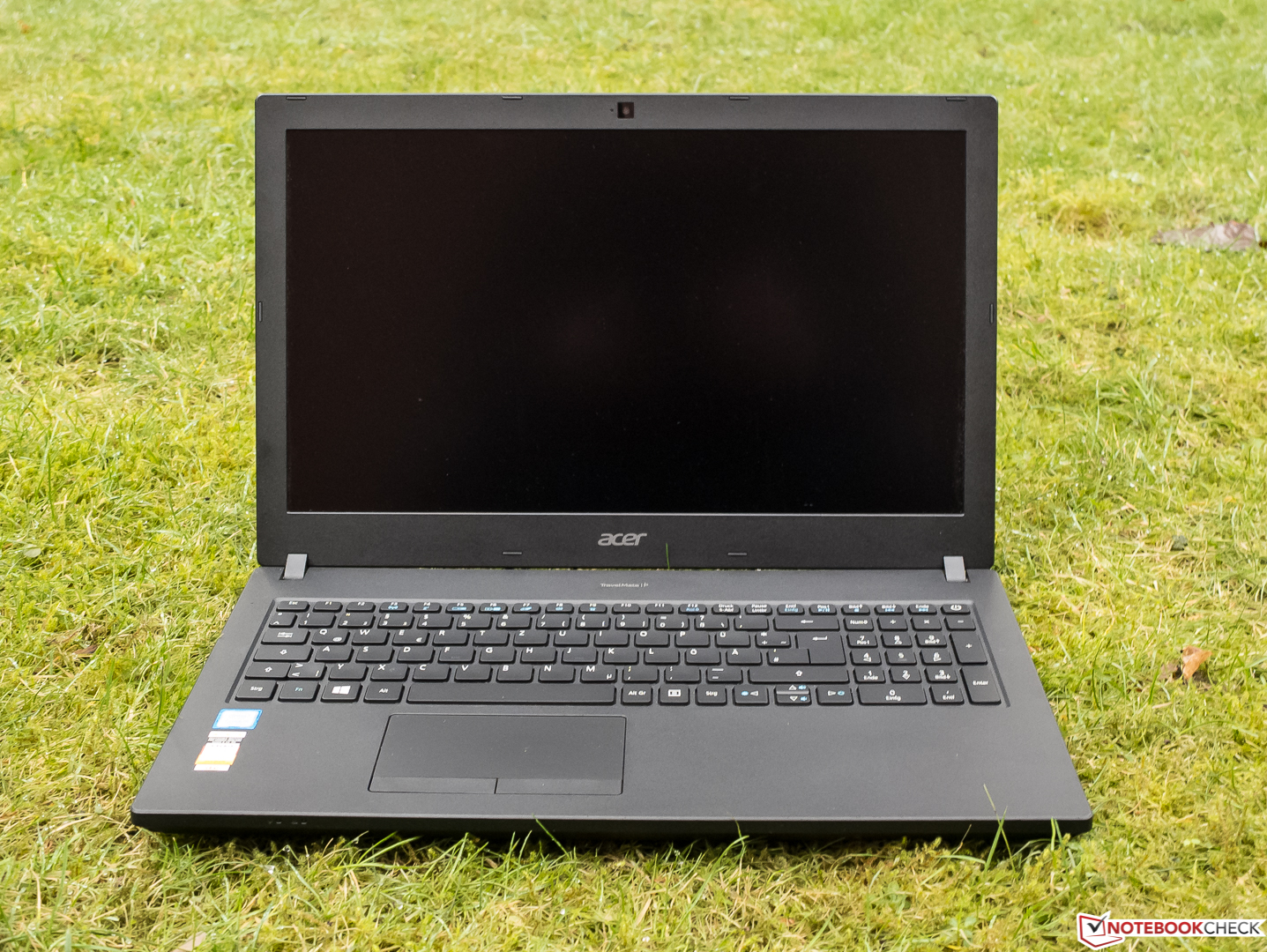 Acer TravelMate P2510 i5 7200U 256 GB SSD IPS Laptop Review