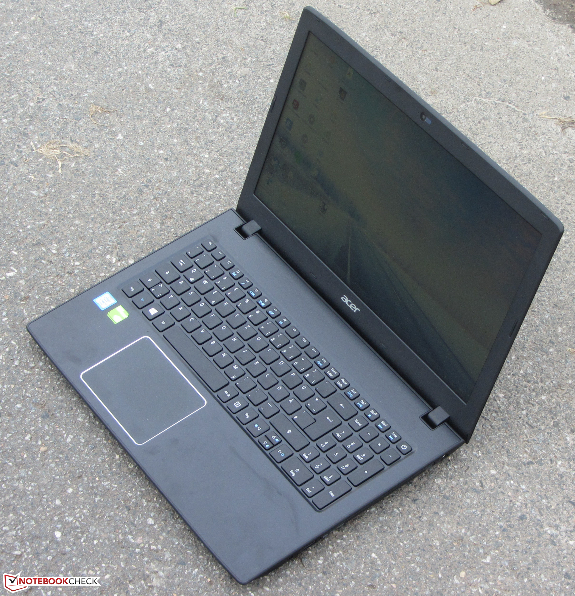 Acer TravelMate P259-MG-71UU Notebook Review - NotebookCheck.net 