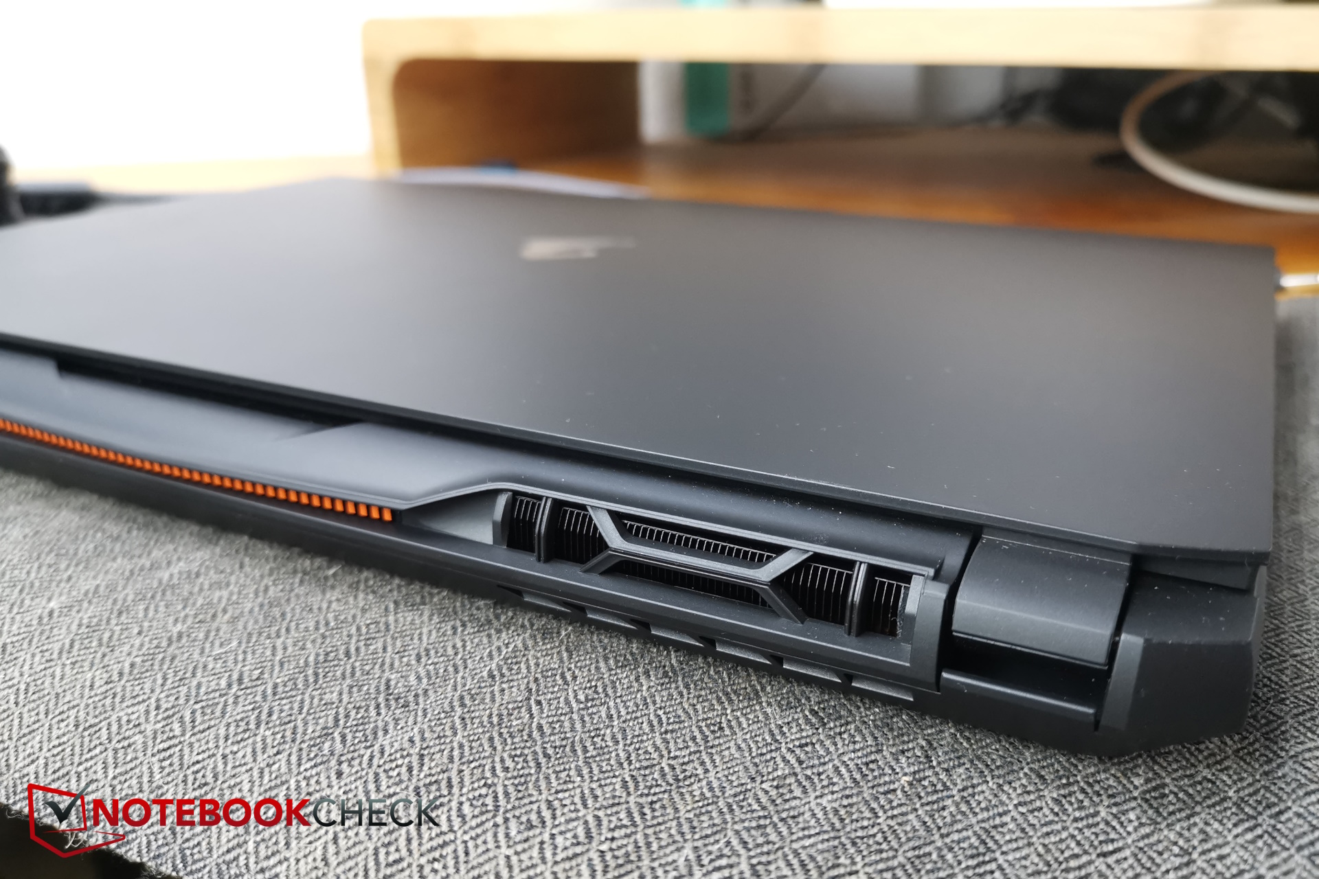 Aorus 15 YE5 review The highend gaming laptop for money savers Reviews