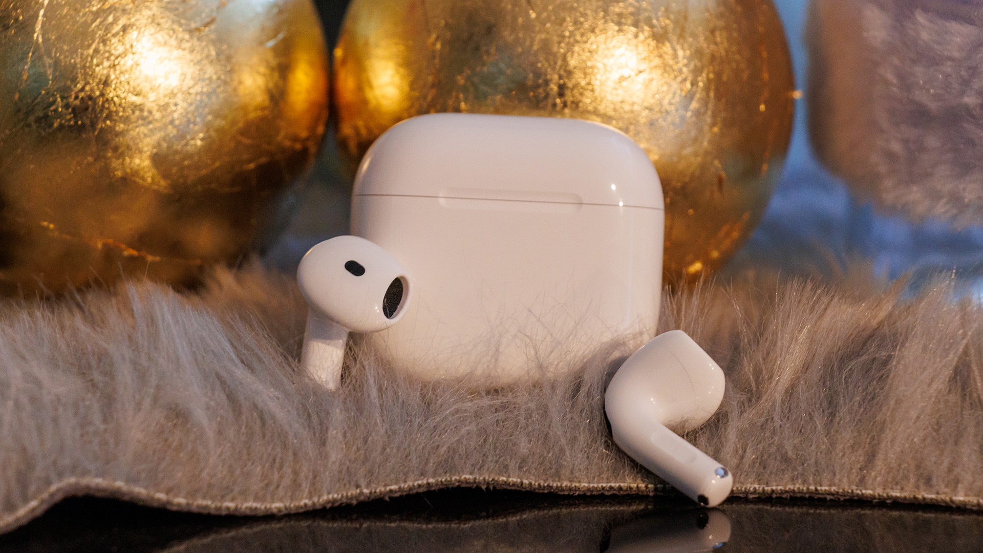 Apple AirPods 4 ANC review: Compact design, colossal sound - NotebookCheck.net Reviews Apple AirPods 4 ANC review: Compact design, colossal sound - NotebookCheck.net Reviews