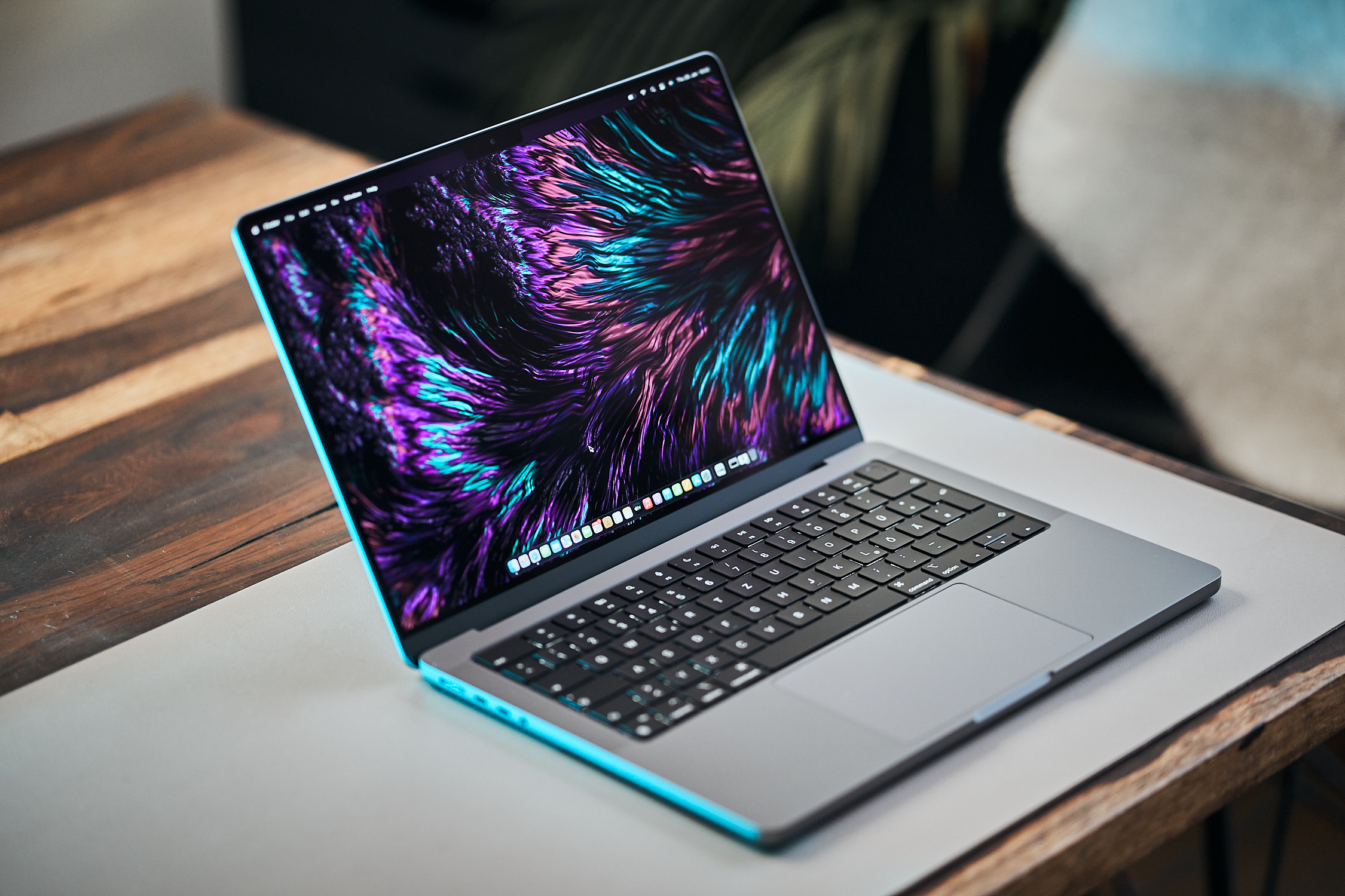 Apple MacBook Pro 14 2023 review: The M2 Pro is slowed down in the small  MacBook Pro -  Reviews