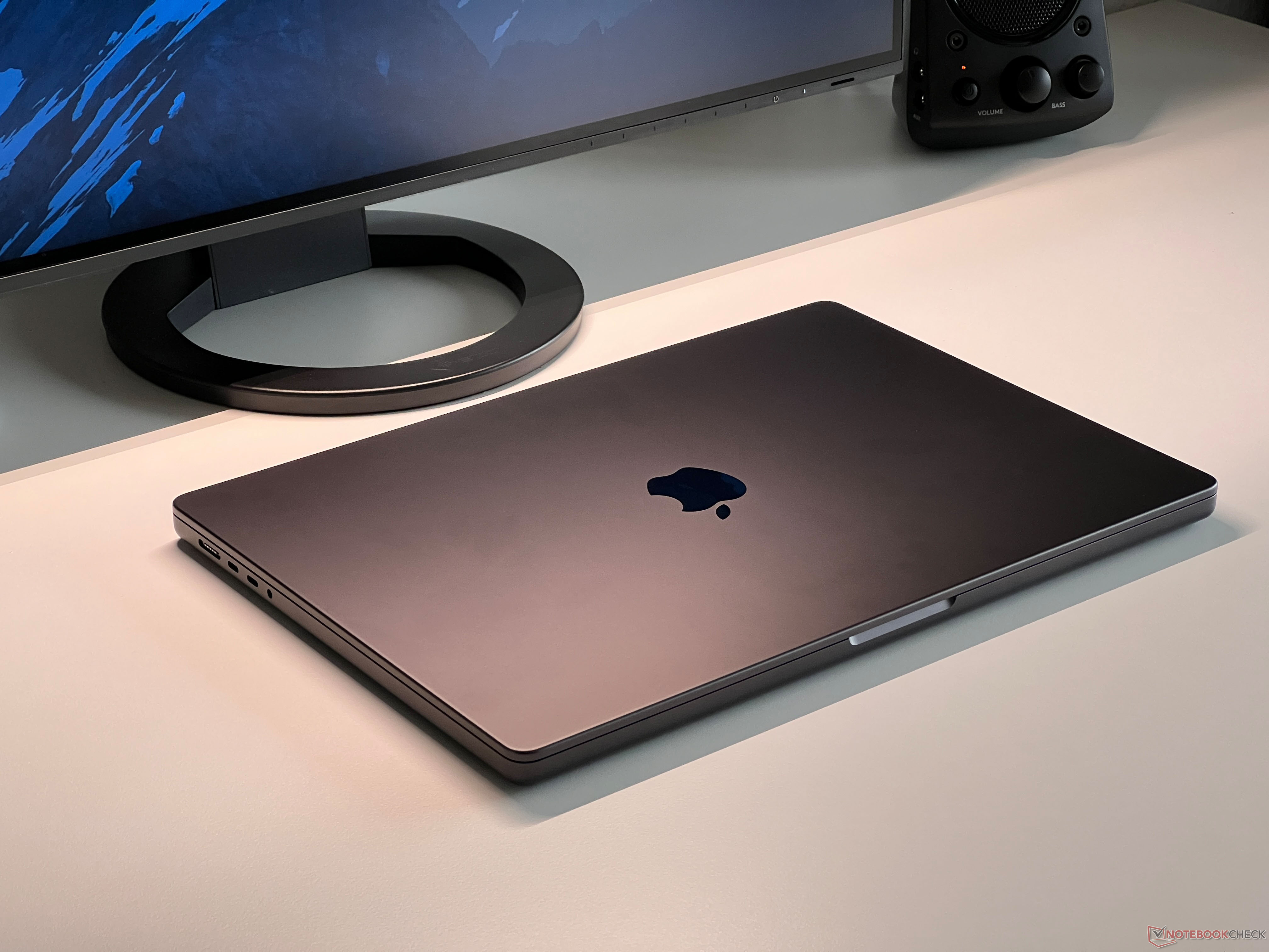 Apple MacBook Pro 16 2023 M3 Pro review - Efficiency before