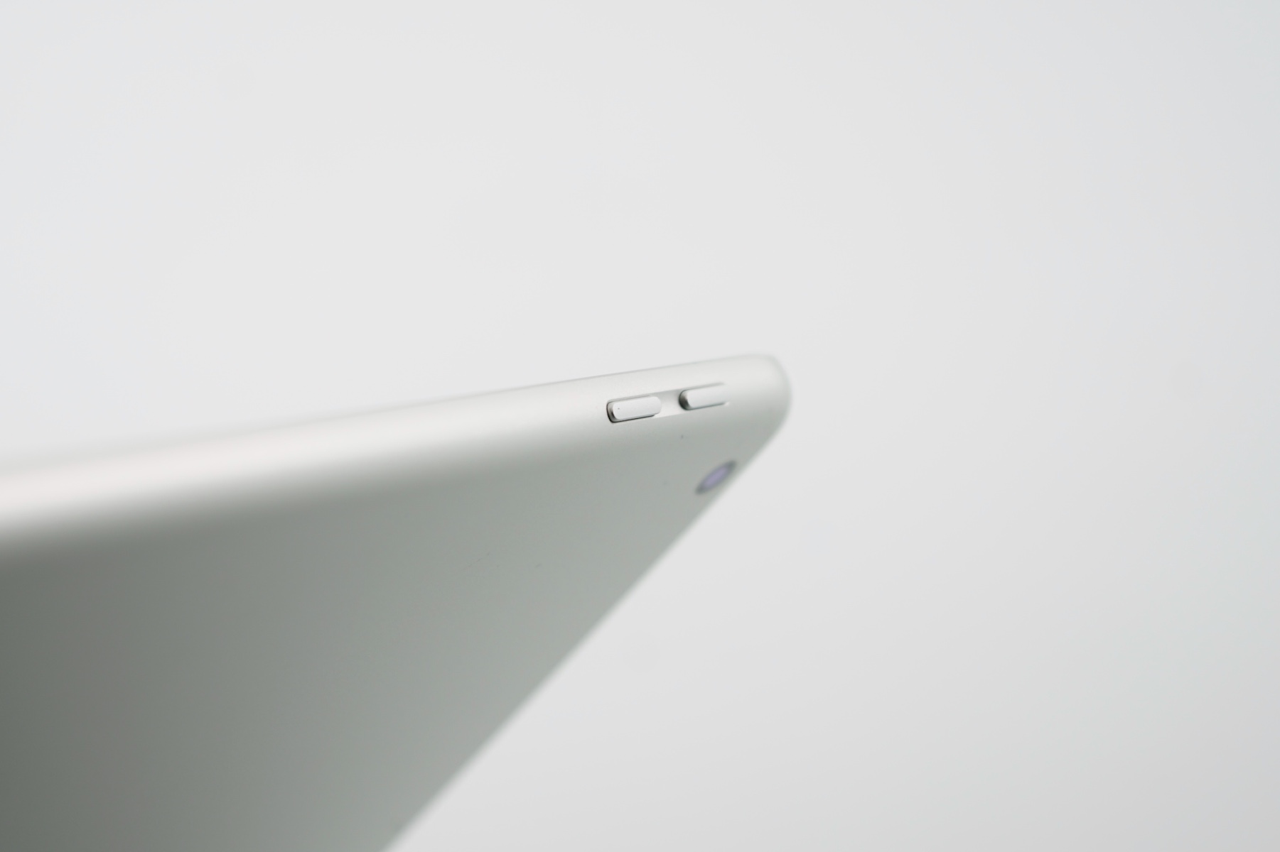 Apple iPad 6 2018 Tablet Review NotebookCheck Reviews full resolution