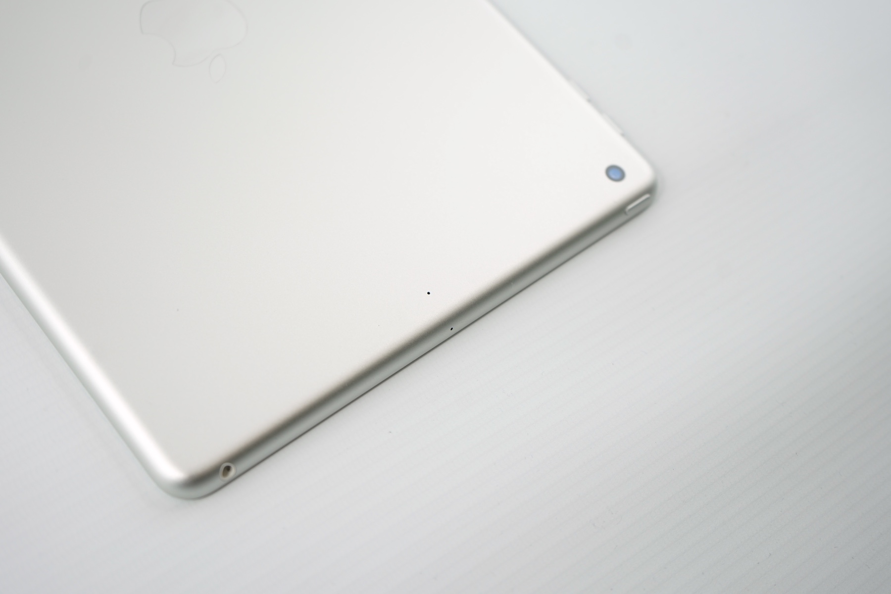 Apple iPad 6 2018 Tablet Review NotebookCheck Reviews full resolution