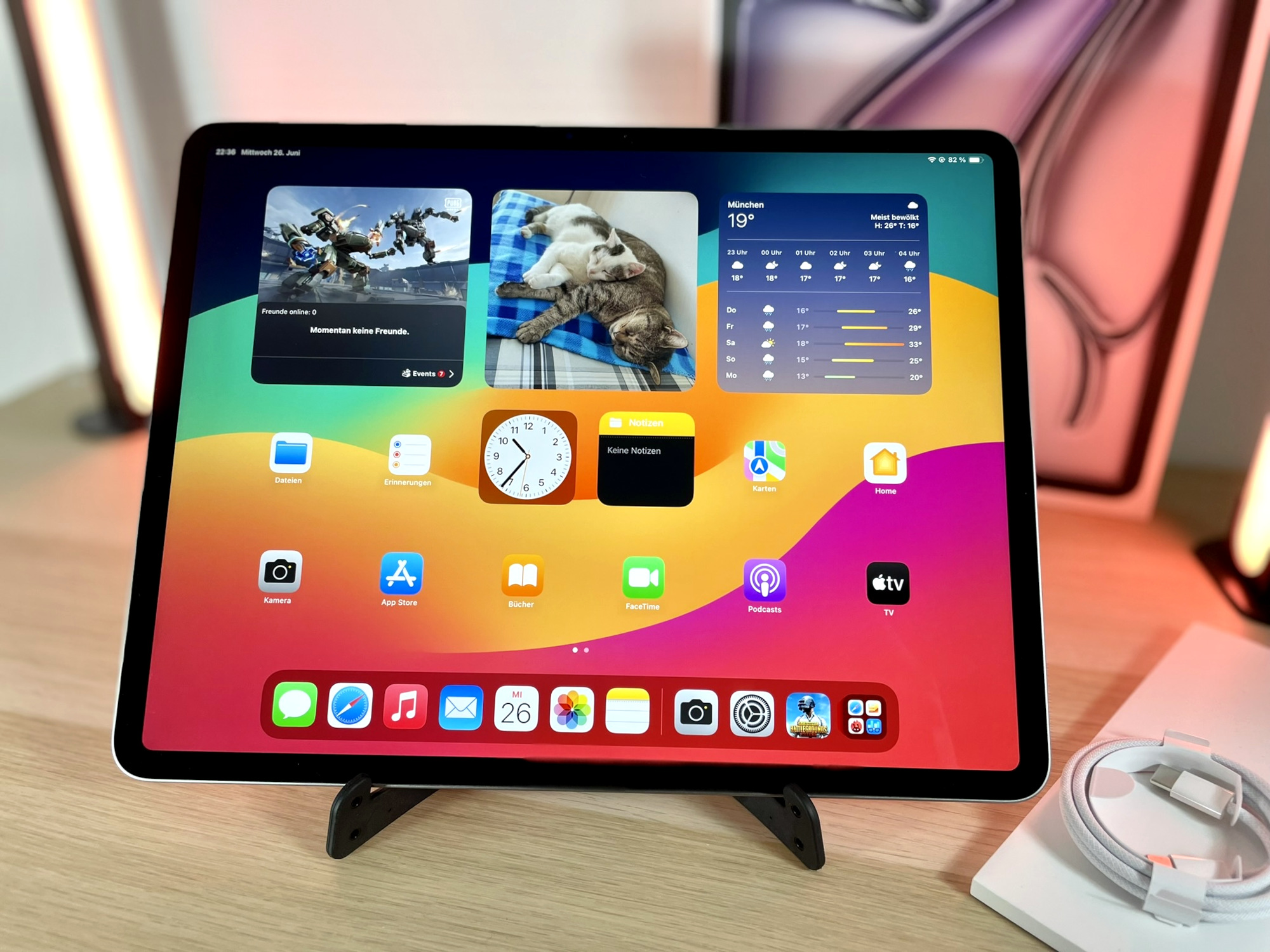 Apple iPad Air 13 (2024) tested The XXL tablet has grown to iPad Pro